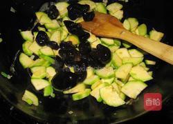 角瓜木耳鸡蛋怎么吃,角瓜木耳鸡蛋的三种独特烹饪方法