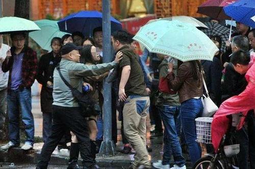 成都党员吃瓜事件视频,网络舆论下的党性考验