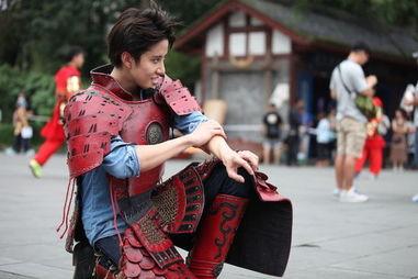 mike 明星家族,星光熠熠的家族传奇