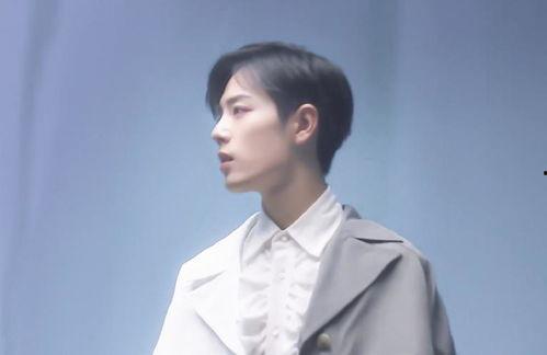 肖战明星好友有谁,揭秘娱乐圈的深厚人脉